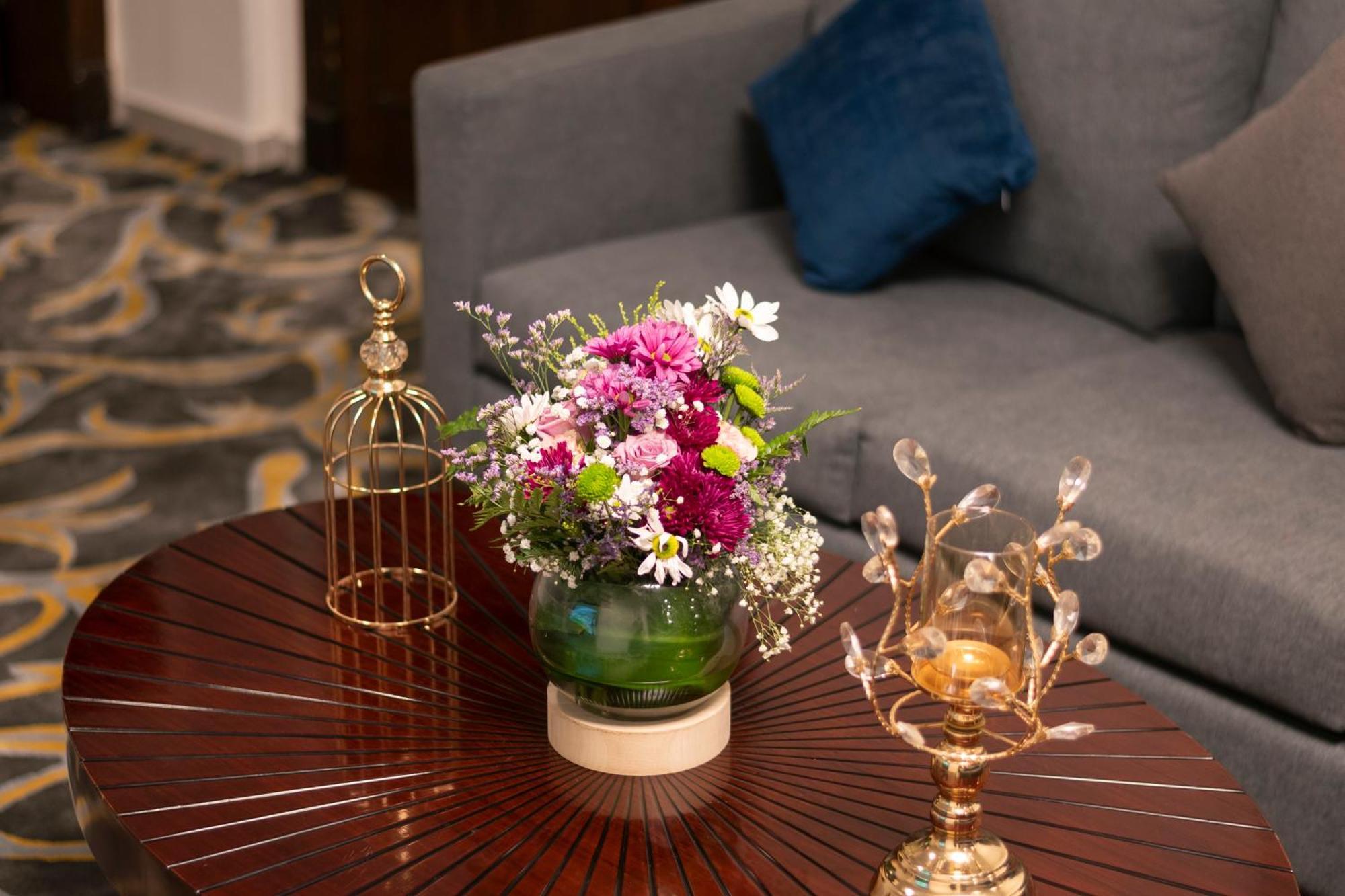 Laten Suites Prince Sultan Джеда Екстериор снимка